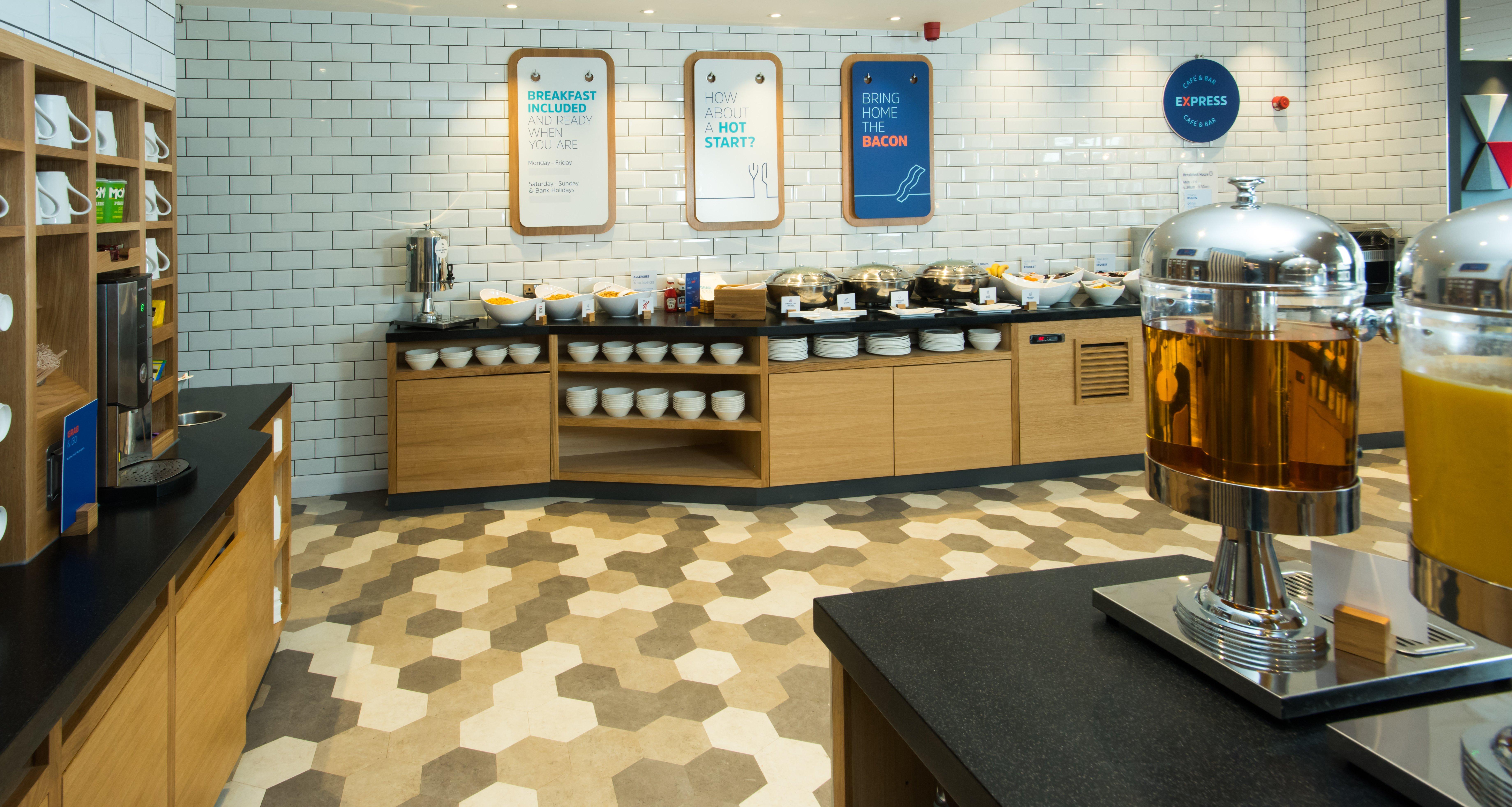 Holiday Inn Express Bristol City Centre By Ihg Экстерьер фото
