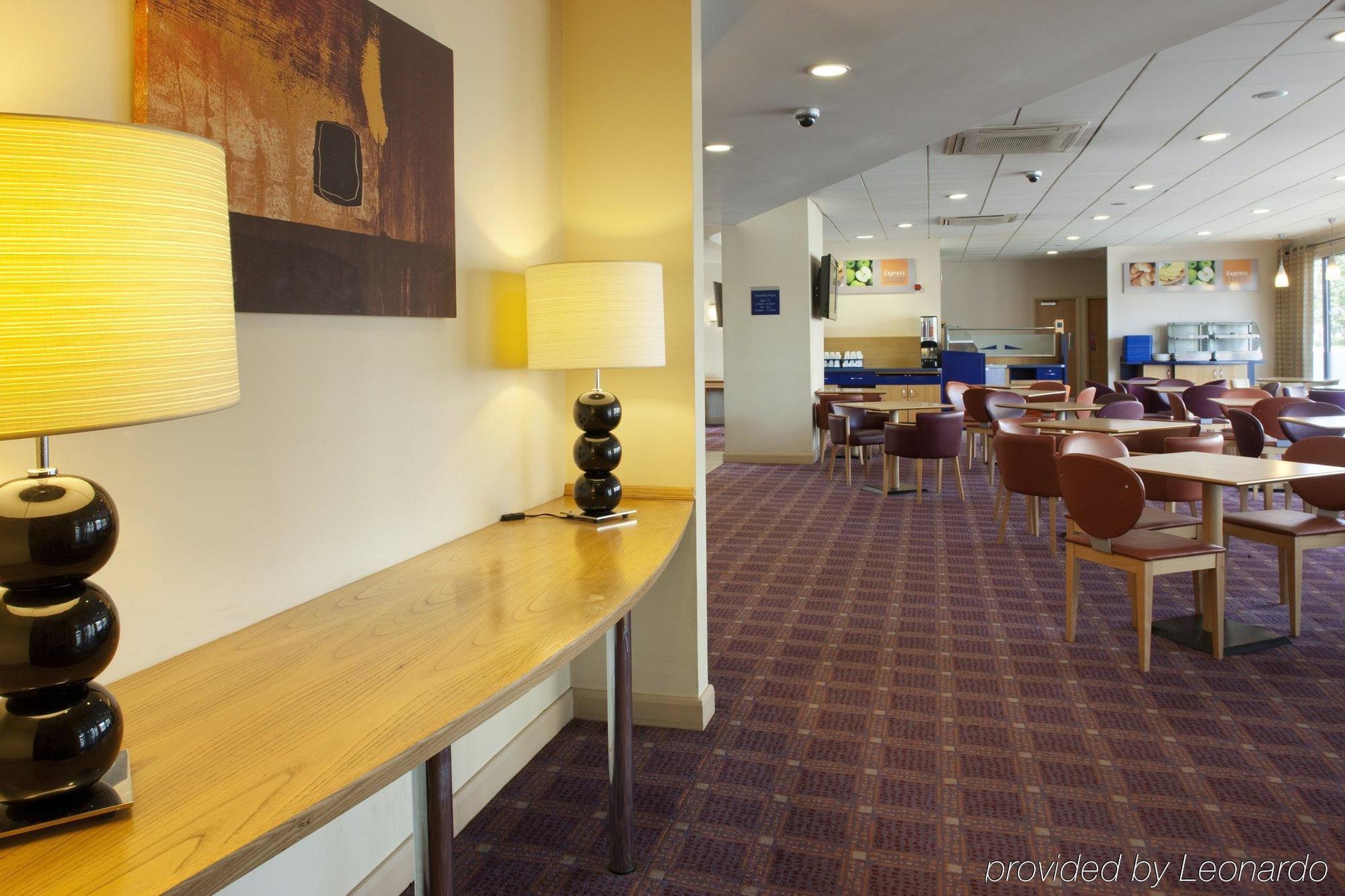 Holiday Inn Express Bristol City Centre By Ihg Экстерьер фото